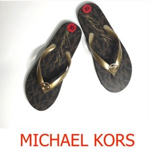 NEW Michael Kors Flip Flops Monogram Logo Size: 10